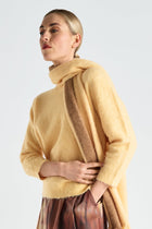 Pull ample jaune en alpaga