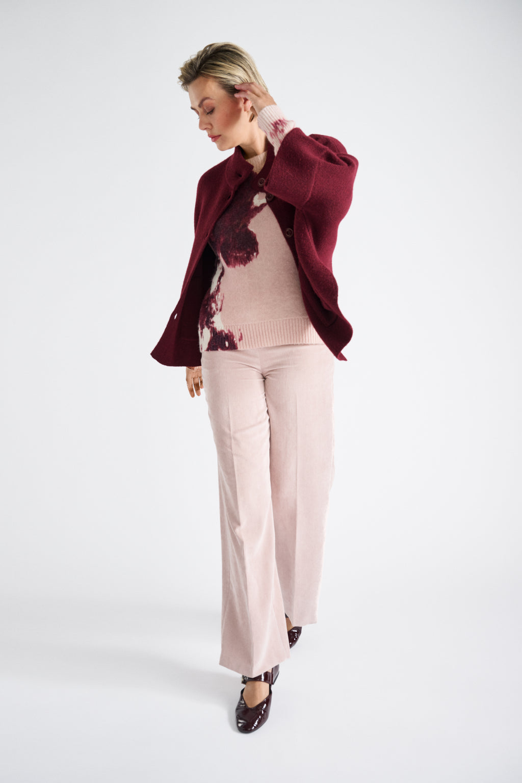 Bordeaux cape met knoopsluiting