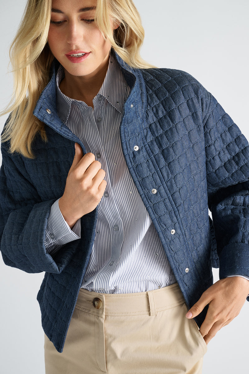 Donkerblauw jasje met opstaande kraag