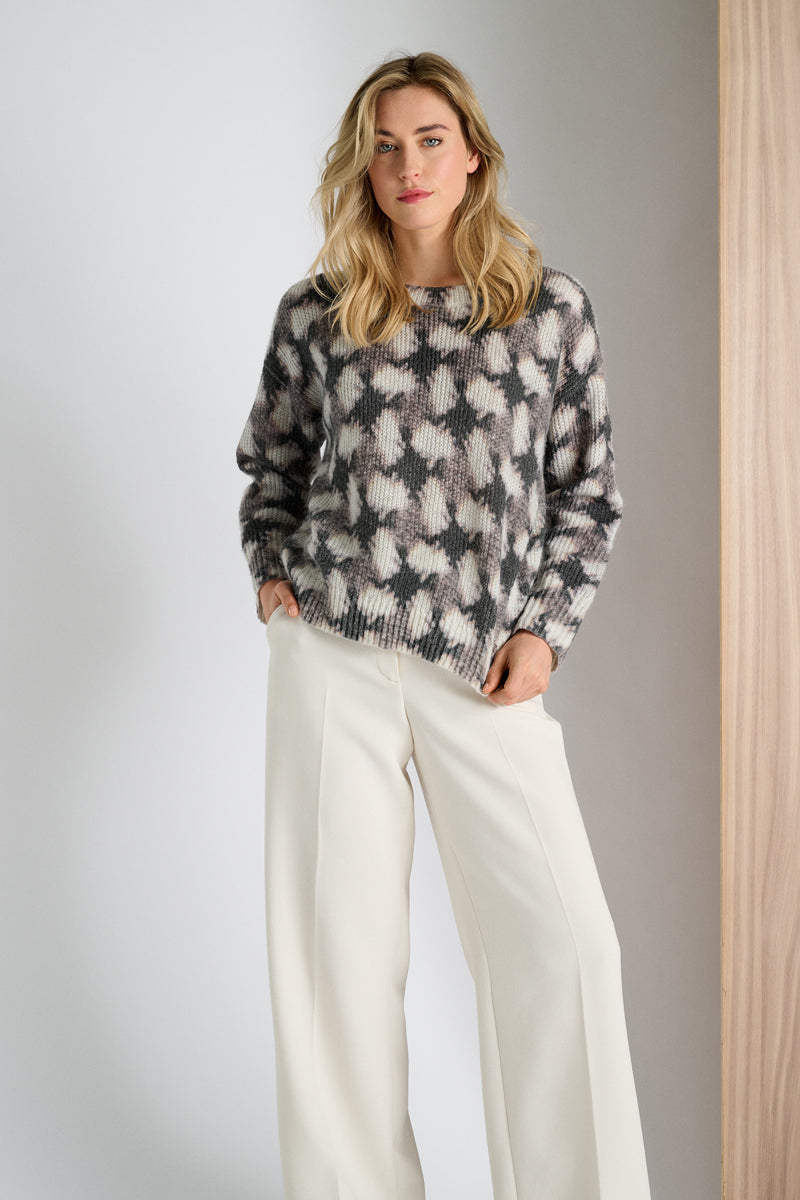 Pull ronde hals met motief in taupe en ecru