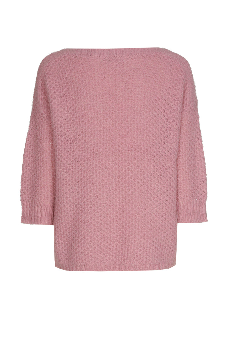 Old pink sweater with round neck and short sleeves