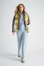 Pull in bleu clair avec col bateau