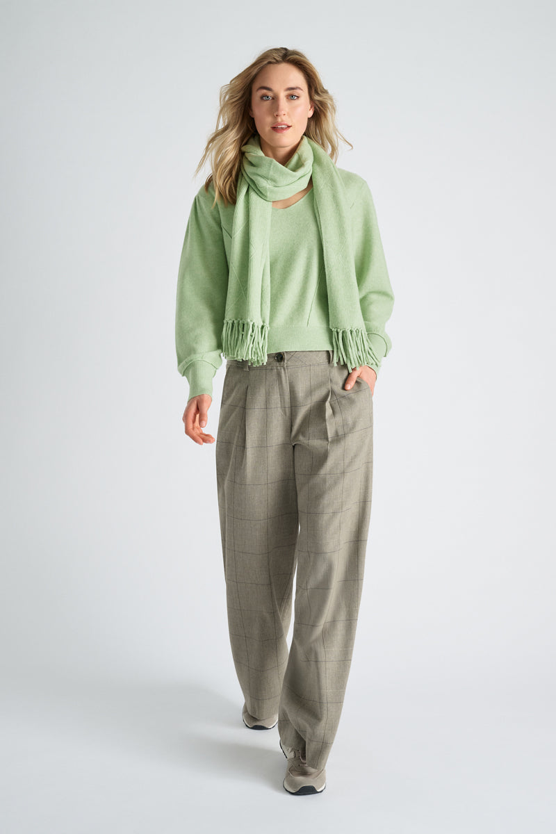 Mint kleurige pull met v-hals