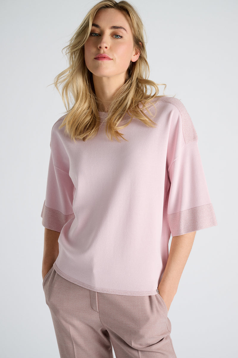 Roze pull met boothals en contrastboord