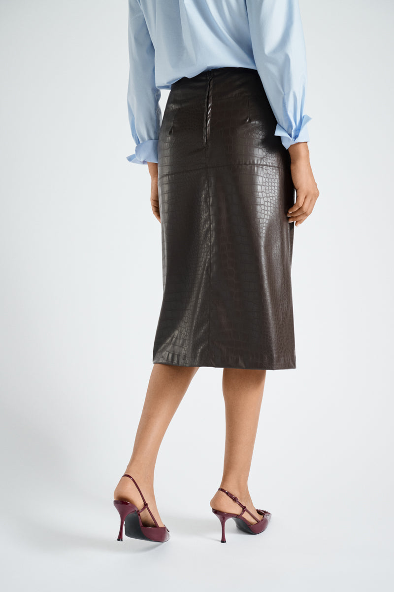 Dark brown leather-look skirt with crocodile pattern