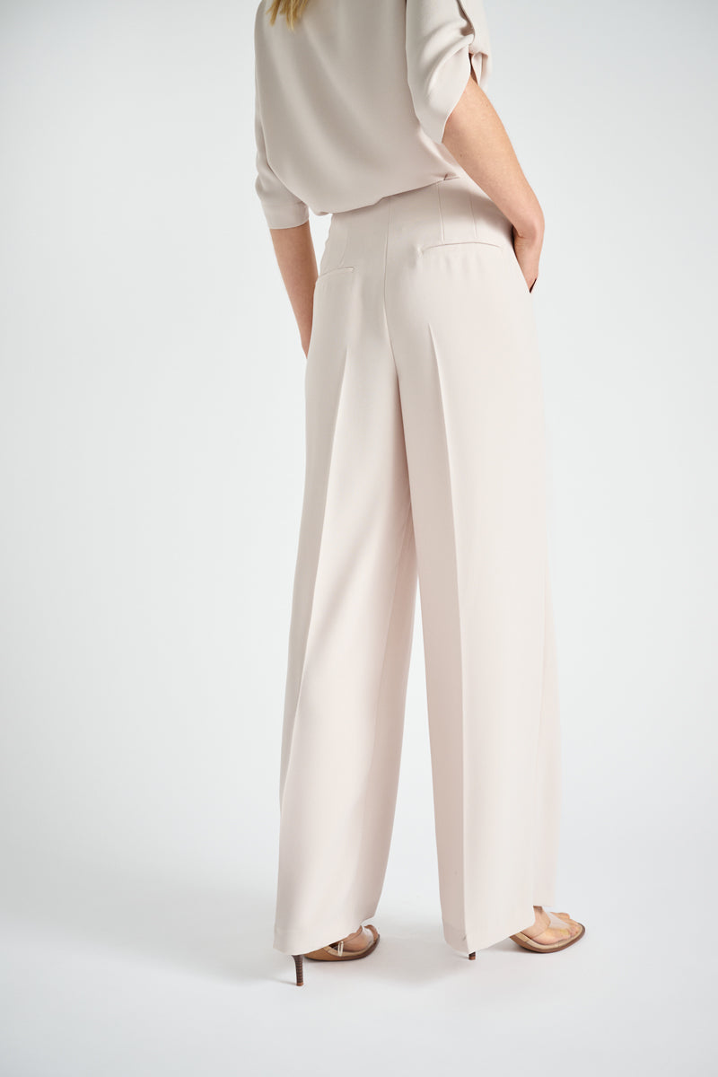 Pantalon droit crème avec pli