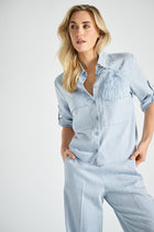 Chemise en denim avec boucles aux manches