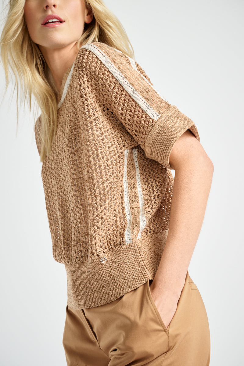 Crochet camel sweater with écru striping 