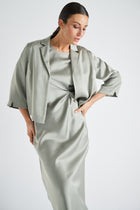 Robe fluide verte manche courte