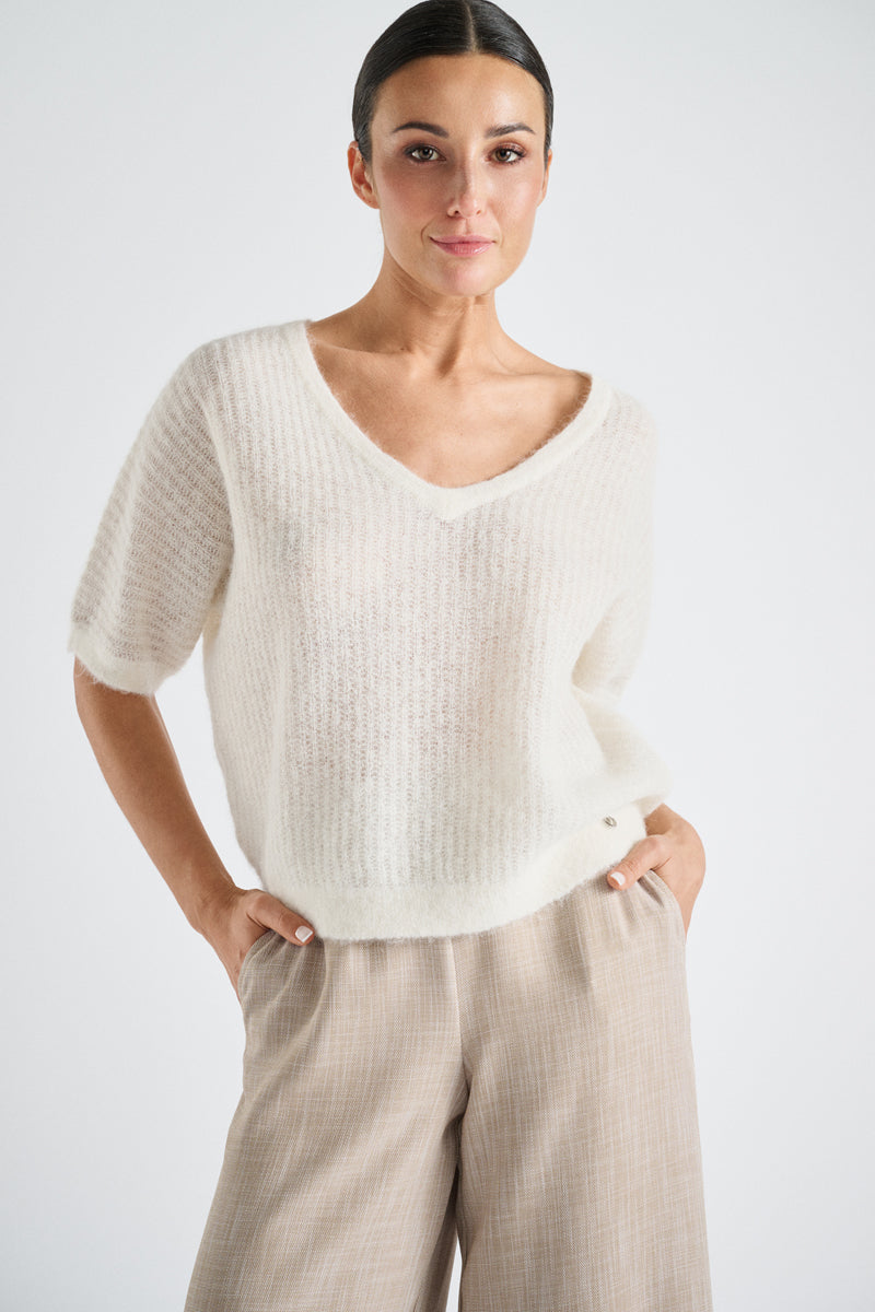 Pull V crème manche courte alpaga