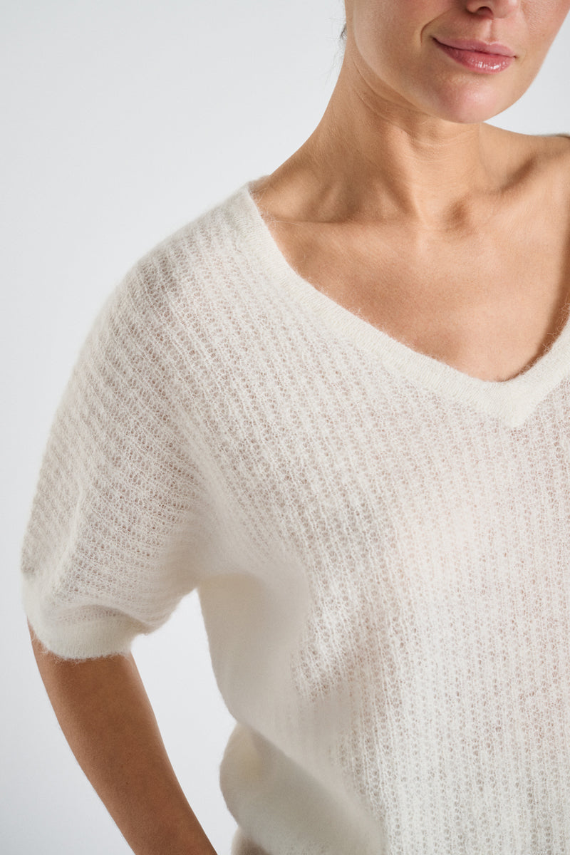 V-hals crème truitje korte mouw in alpaca
