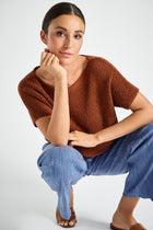 Pull en crochet à manches courtes cognac