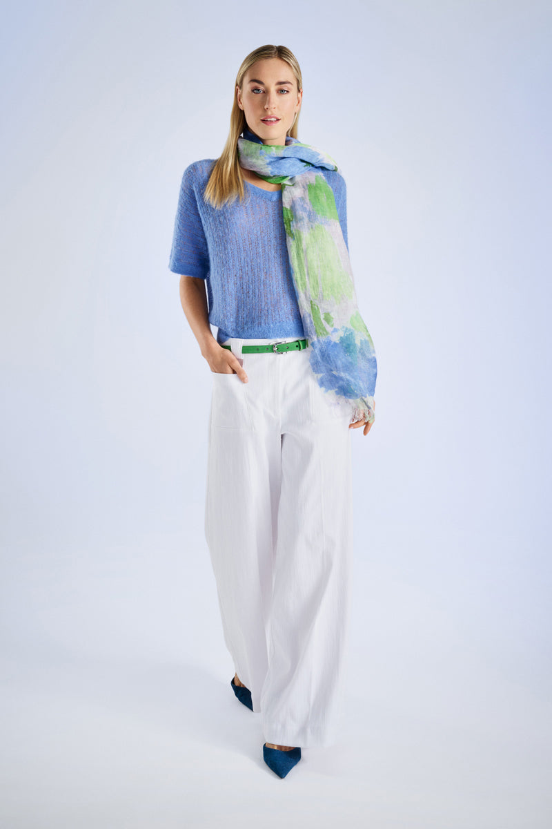 Wide white pants with pockets