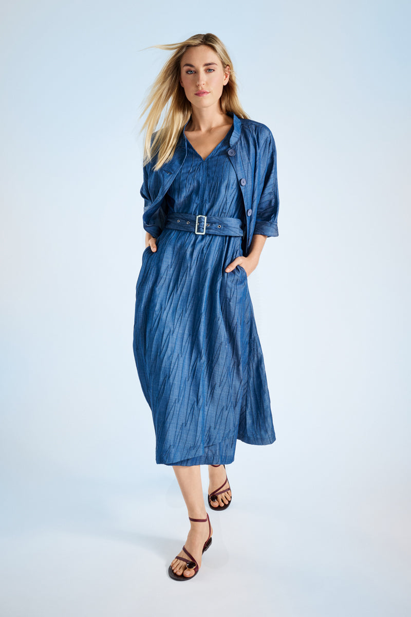 Veste-chemisier courte à col montant en denim brodé