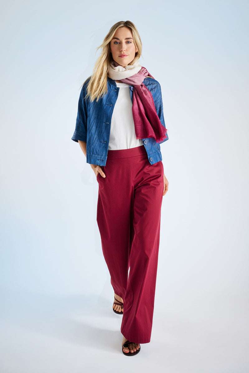 Veste-chemisier courte à col montant en denim brodé