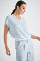 Pull bicolore avec maille spéciale en bleu clair et crème