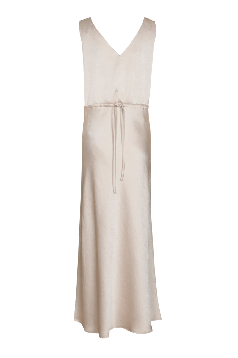 Long elegant sleeveless dress