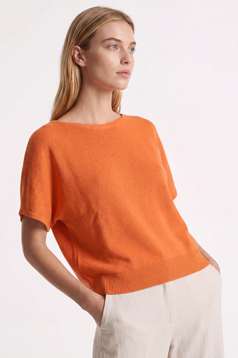 Round neck sweater short sleeves