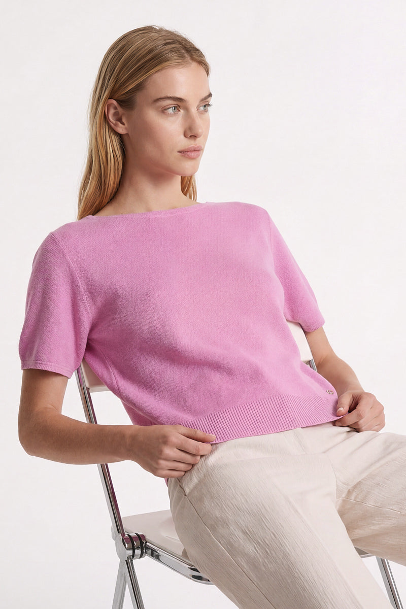 Round neck sweater short sleeves