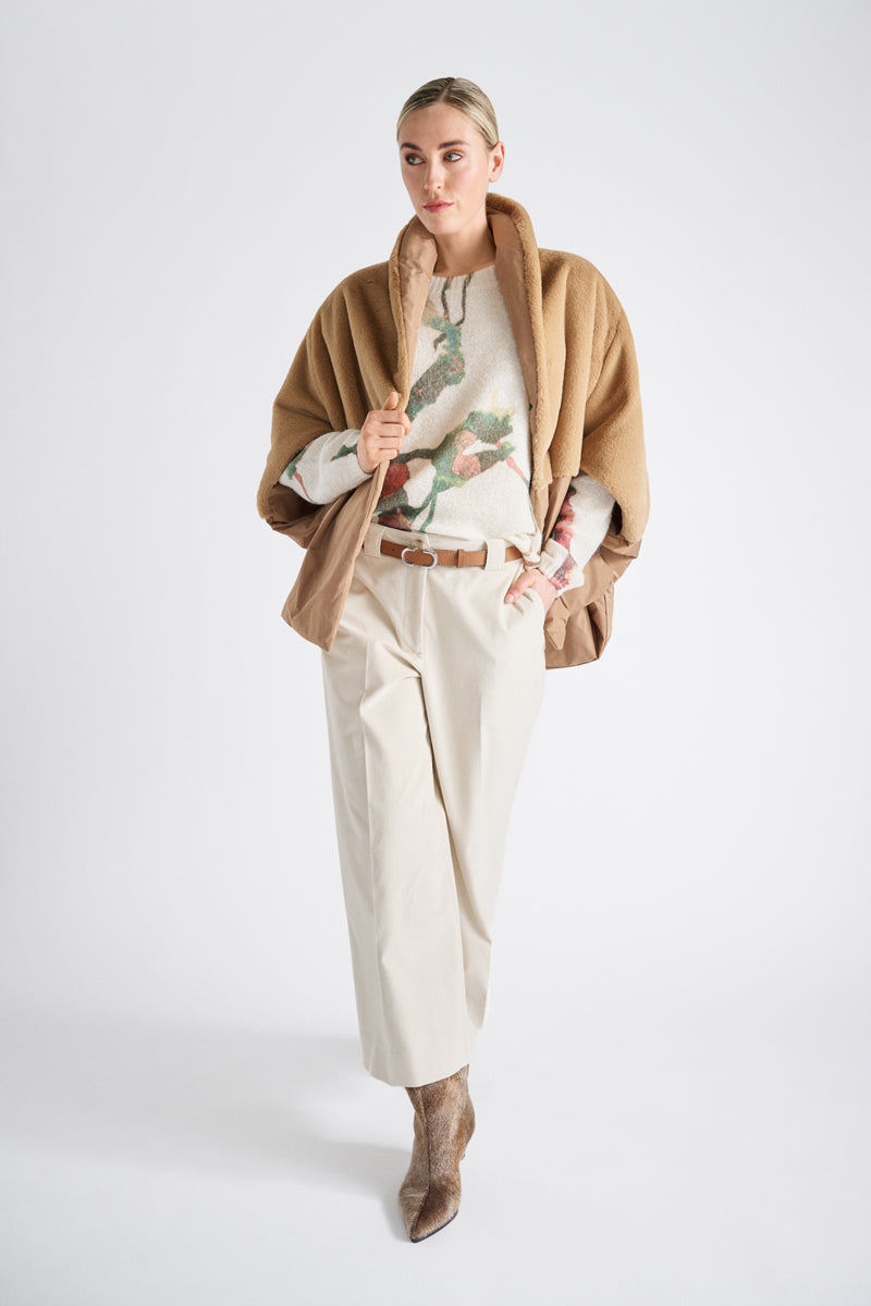 Wijd uitlopende beige culotte met bandplooi