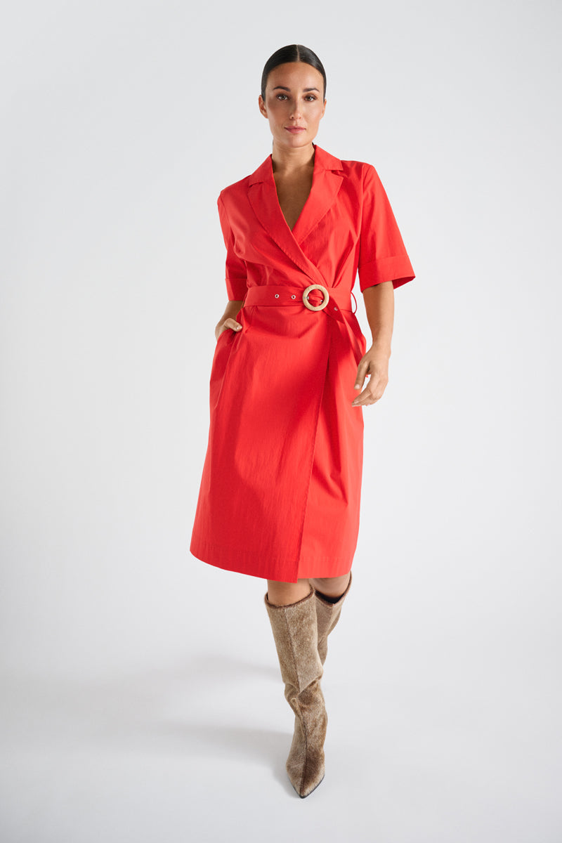 Robe-chemisier rouge avec ceinture