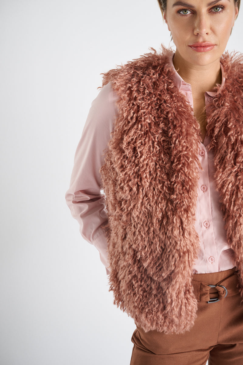 Fake fur waistcoat pink