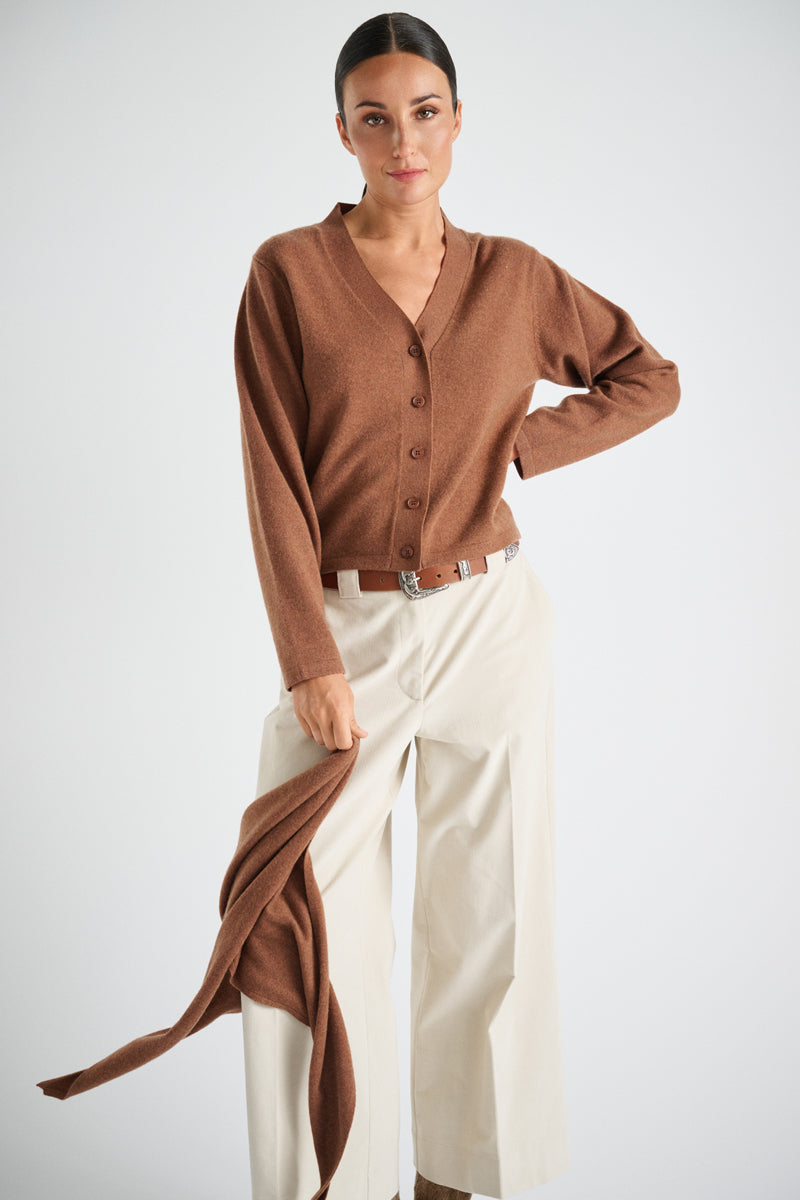 Brown triangle wool scarf