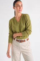 Wide sweater with v-neck olive