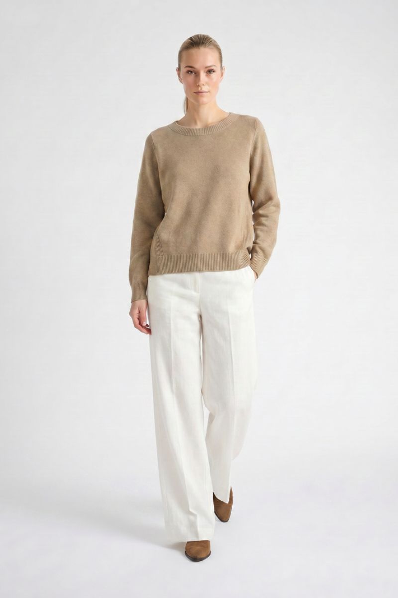 Boxy walnut trui met boothals