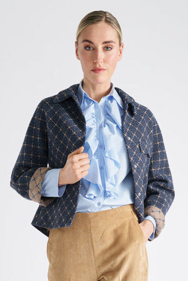 Chemisier en coton ciel avec col chemise et volants