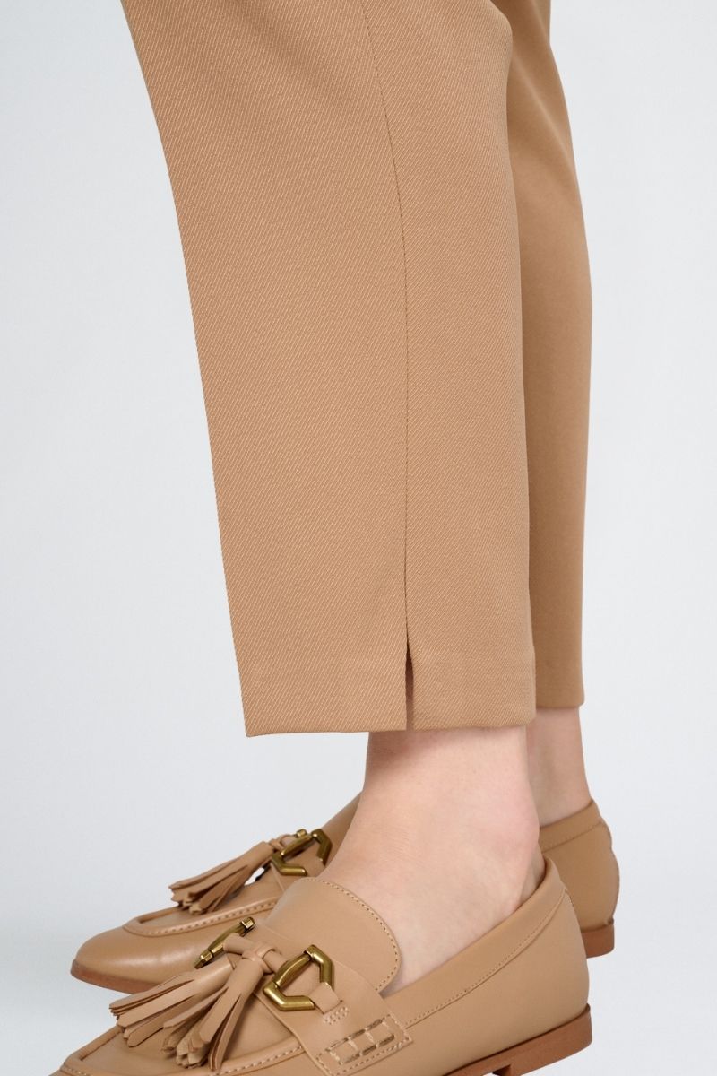 Pantalon camel 7/8 avec élastique à l’arrière de la taille