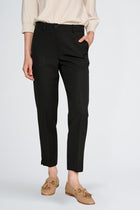 Pantalon 7/8 noir et élastique à l’arrière de la taille