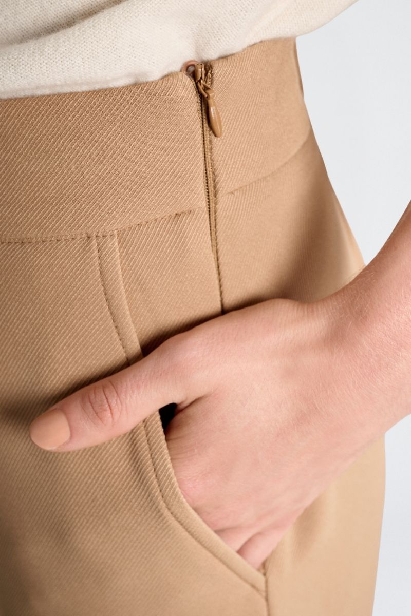 Pantalon large camel avec taille élastique