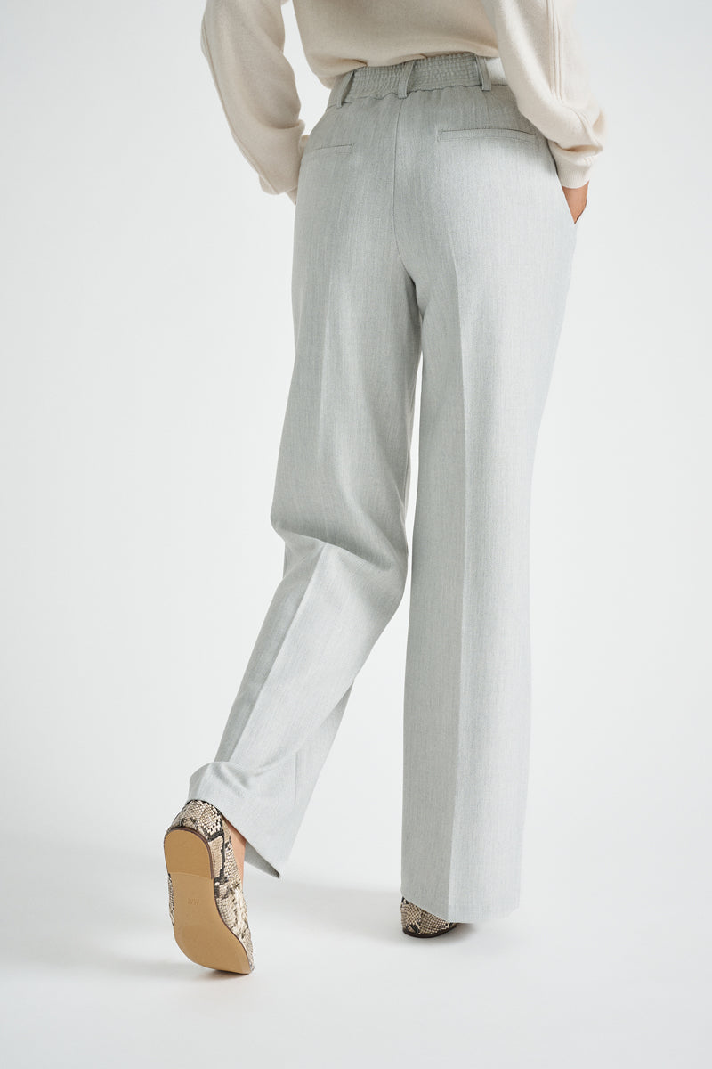 Pantalon large en laine douce avec fermeture à boutons